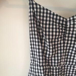 Lush B&W Plaid Open Back Romper w Pockets